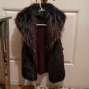 Moda International size small